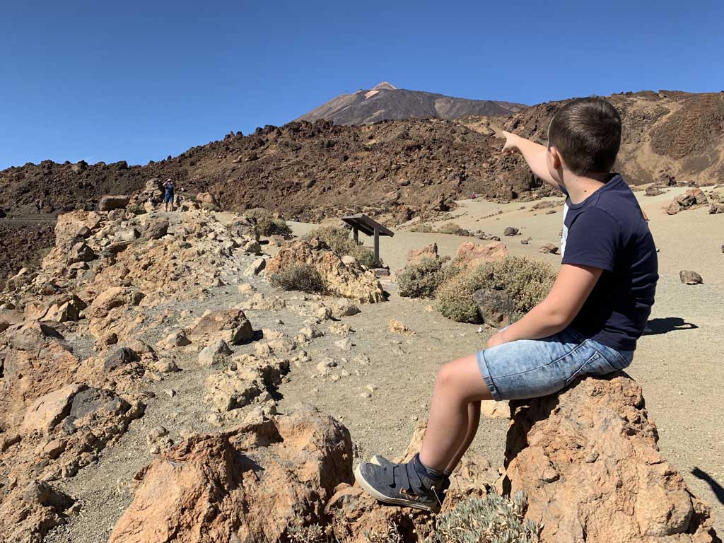 En daar zien we het puntje van vulkaan El Teide.