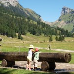 vakantie met kinderen, kamperen met kinderen, Zwitserland, Interlaken, ManorFarm, Kidseropuit, kids er op uit, campinglife, wandelen met kinderen in de bergen