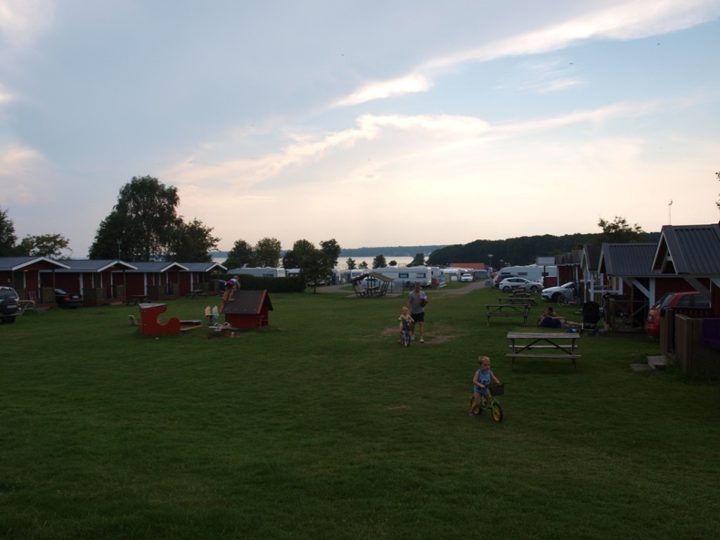 vakantie met kinderen, Hallevik camping, Zweden, kampeerhutten, rondreis, kamperen met kinderen, kids er op uit
