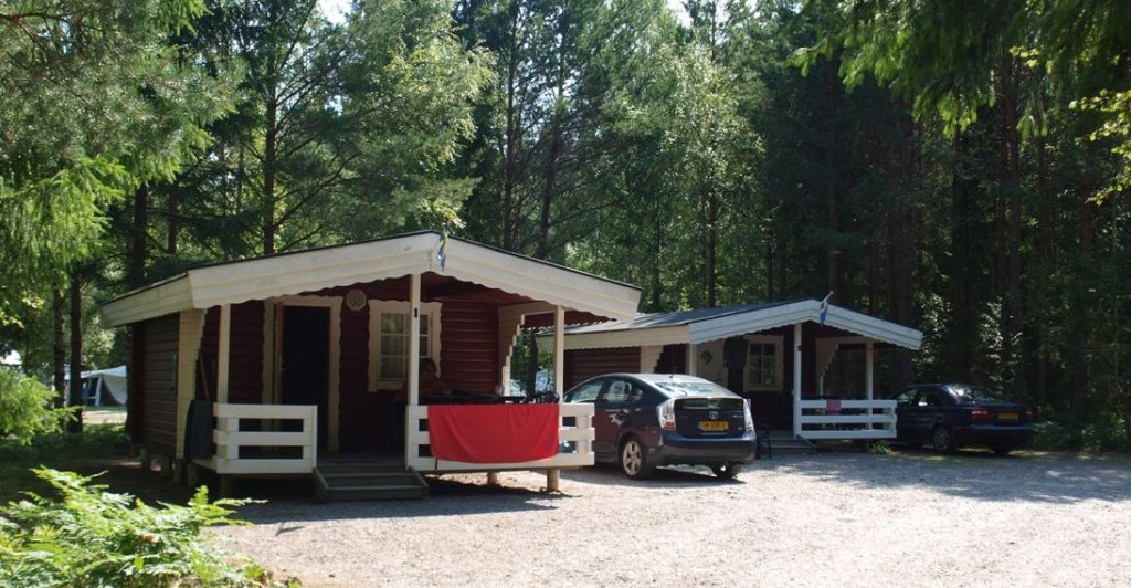 vakantie met kinderen, kamperen met kinderen, kamperen in Zweden, kindvriendelijke camping Zweden, Nederlandse camping Zweden, camping Zuid Zweden, camping aan meer, camping bij nationaal park, camping met stuga´s, kids er op uit, kampeerhutten, rondreis Zweden