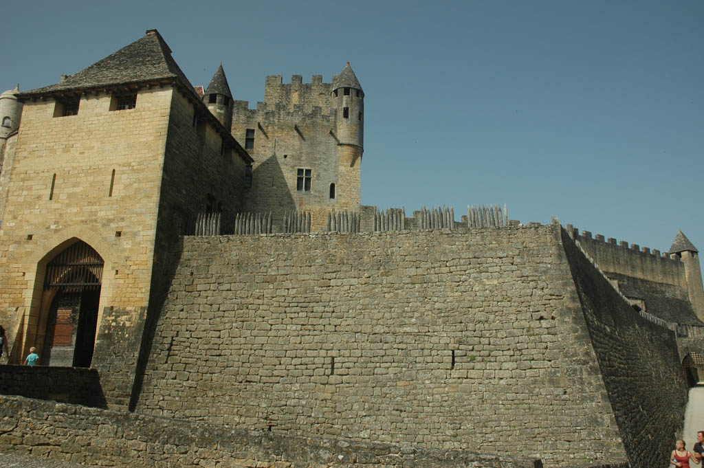 Suzanne bezocht Chateau de Beynac in de Dordogne.