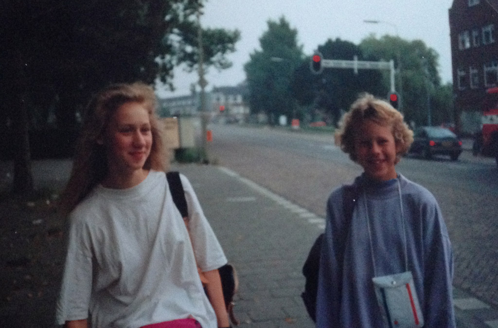 1991: op Tienertoer. Ik ben de rechtse op de foto.