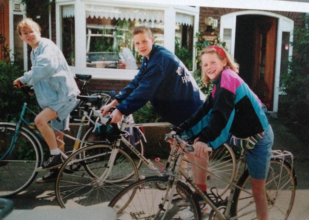 1994: Met z'n drieën van huis naar Zaanstad fietsen.