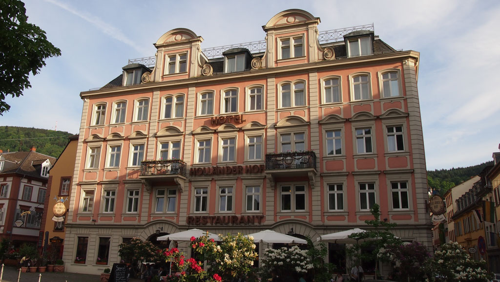 Hotel Höllander Hof ligt midden in Heidelberg.