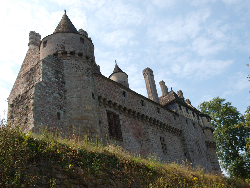 De achterkant van het kasteel.