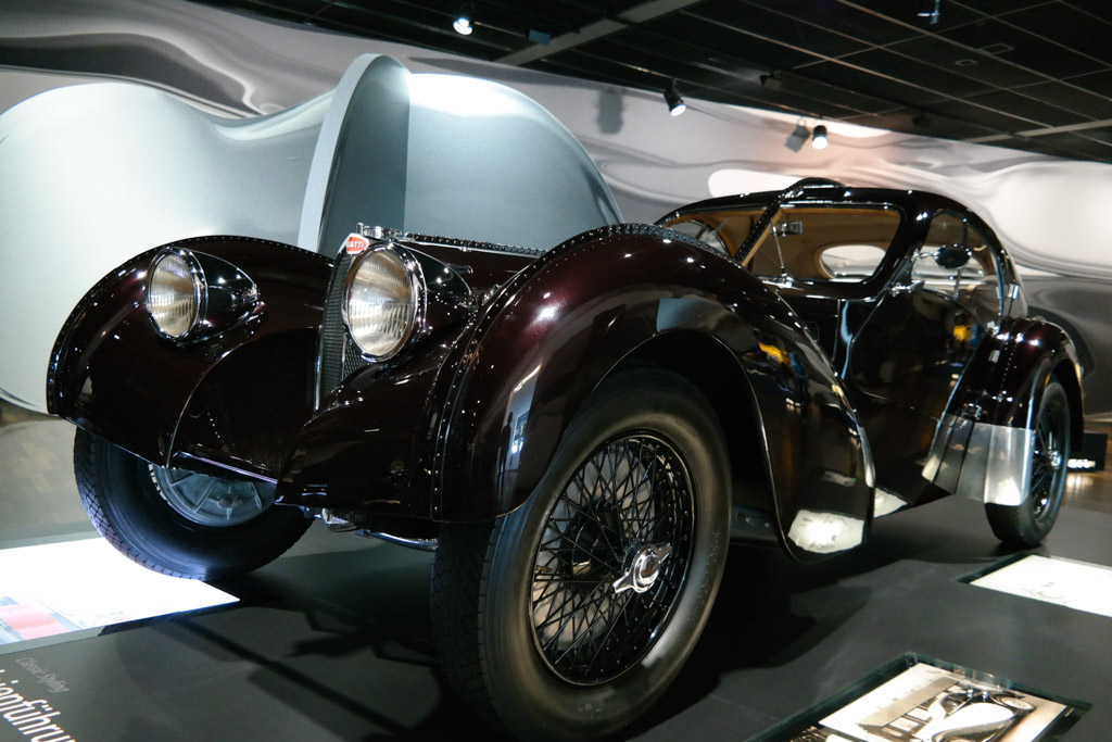 Pronkstuk: Bugatti T57 S 20.