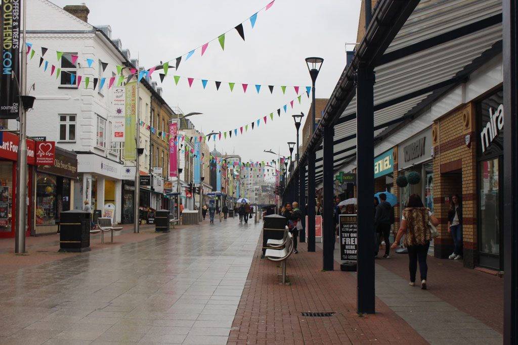 Shoppen kan goed in Southend on Sea.