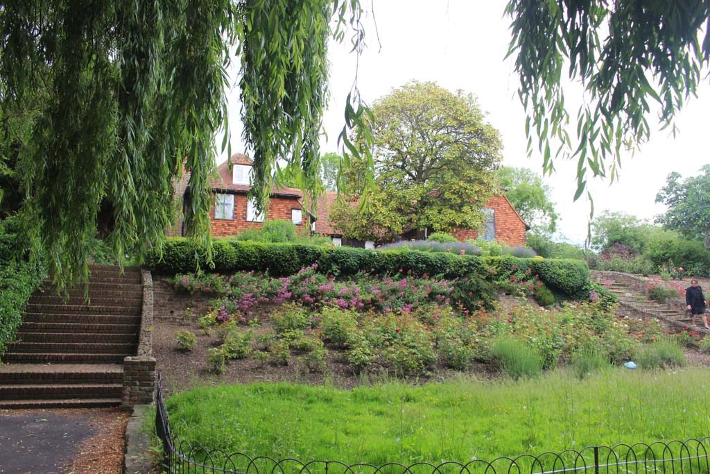 South church hall, een klein museum in een mooi groen park.