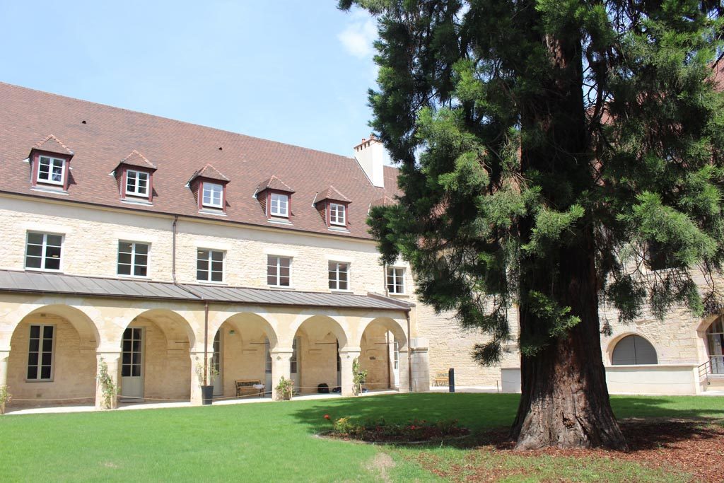 Ons hotel in het centrum van Dijon was vroeger een klooster.