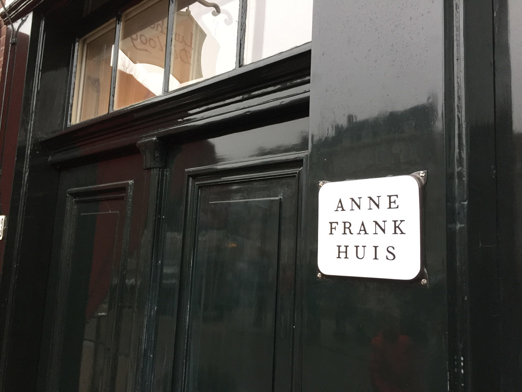 Het Anne Frank Huis in Amsterdam.