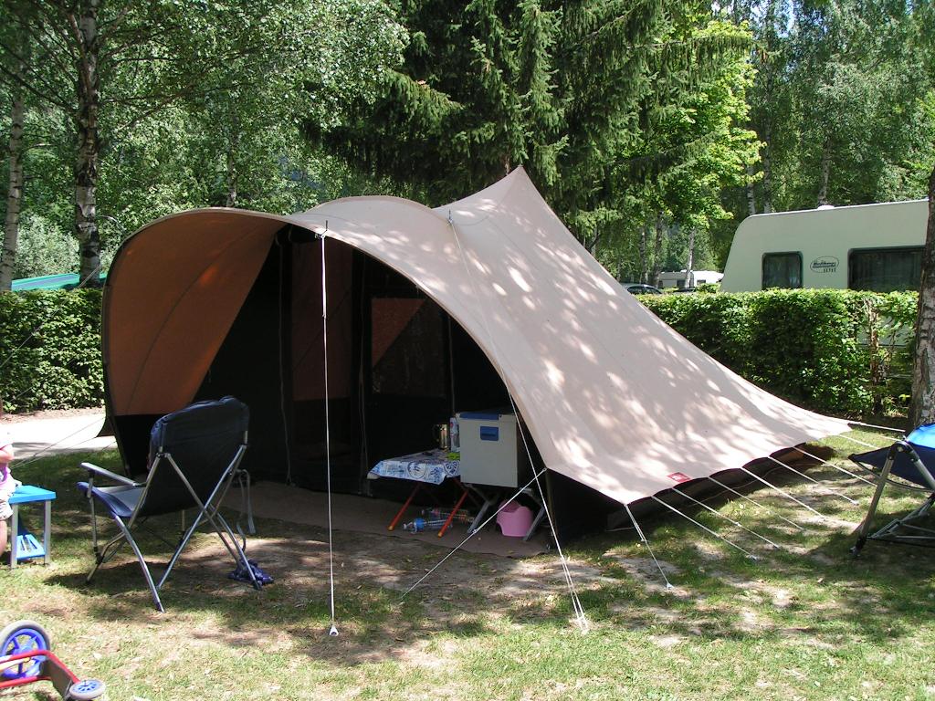 Kamperen-met-kinderen-de-Waard-Tent