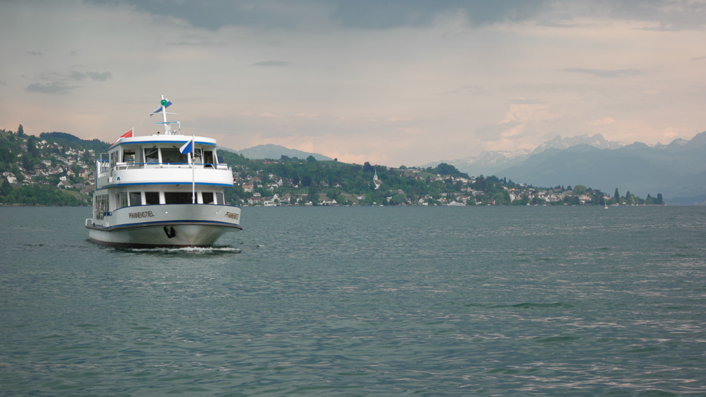 De boot over de Zürichsee is gratis met de Interrail Pass.