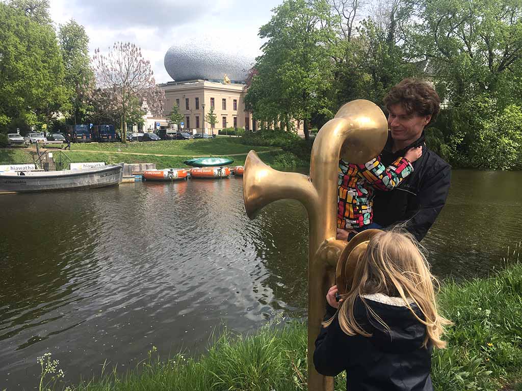 Stedentrip-Zwolle-met-kinderen-zicht-op-de-fundatie