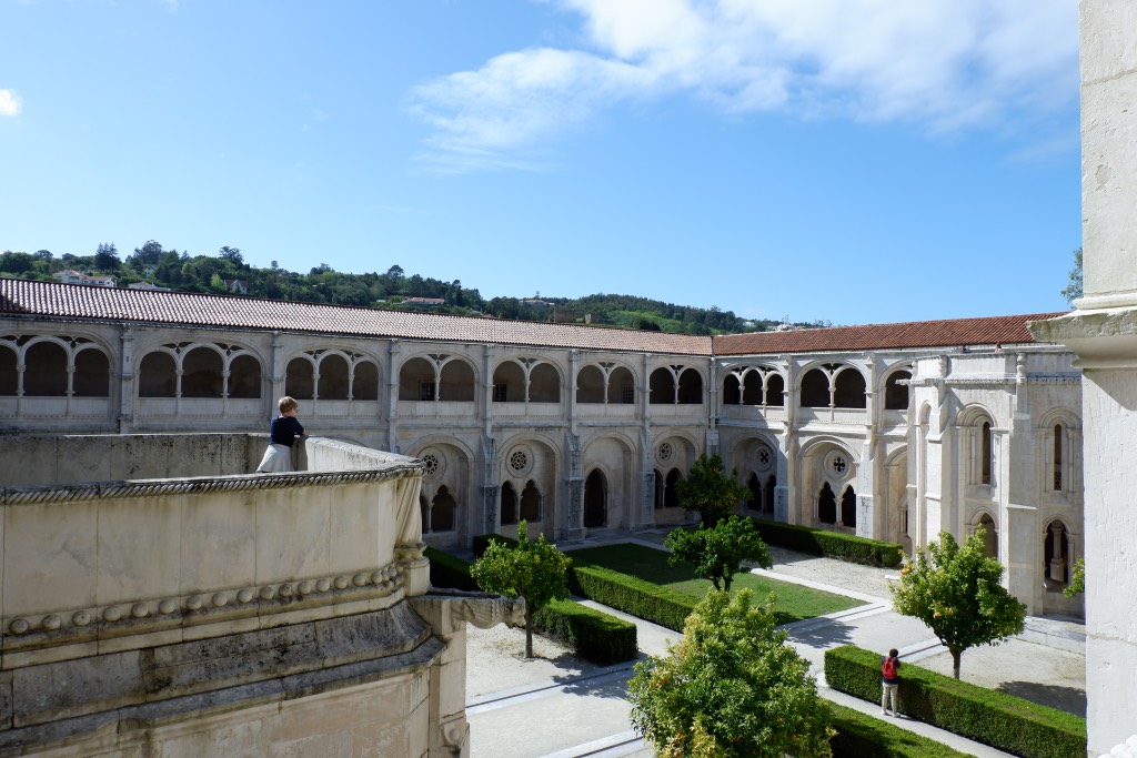 de binnentuin van het klooster van Alcobaça