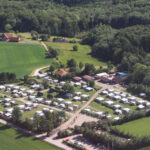 Camping-Logballe-vanuit-de-lucht