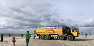 De Vliehors expres brengt ons naar het meest westelijke deel van Vlieland met onze kinderen