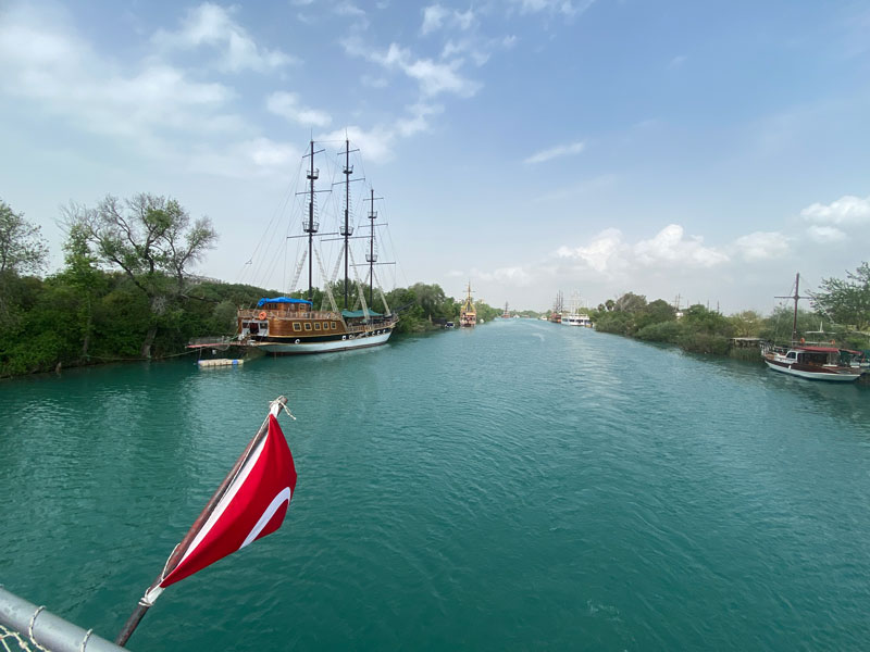 Manavgat rivier Alanya met kinderen