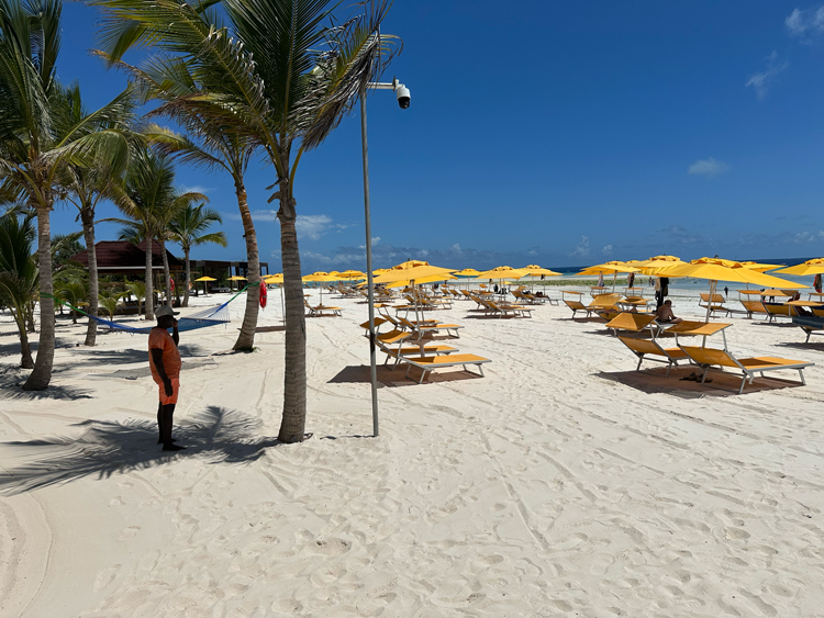 Strand The Mora Zanzibar