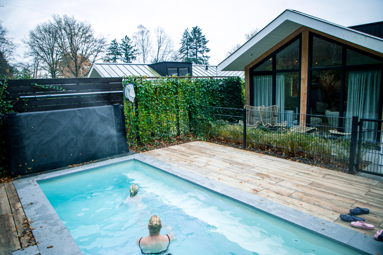 Pool lodge met privé zwembad de Thijmse Berg