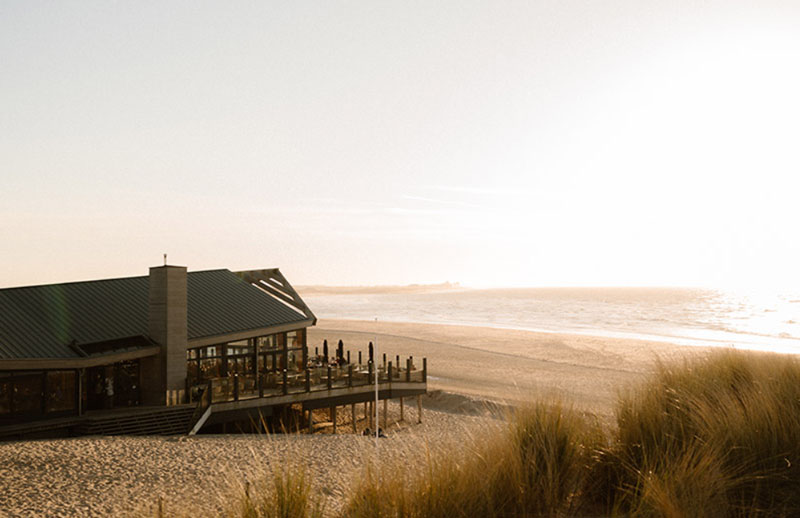Strandpaviljoen De Zeemeeuw in Cadzand-Bad