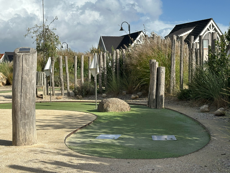 Minigolf op Landal Beach Resort Nieuwvliet-Bad