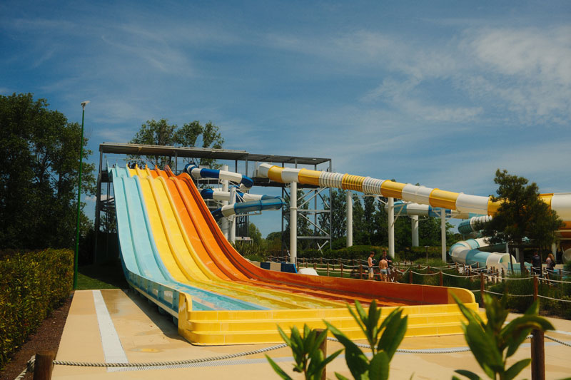 Waterglijbanen Camping Pra&rsquo; delle Torri met kinderen - onze ervaring