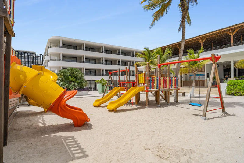 Mangrove Beach Resort met kinderen - Speeltuin