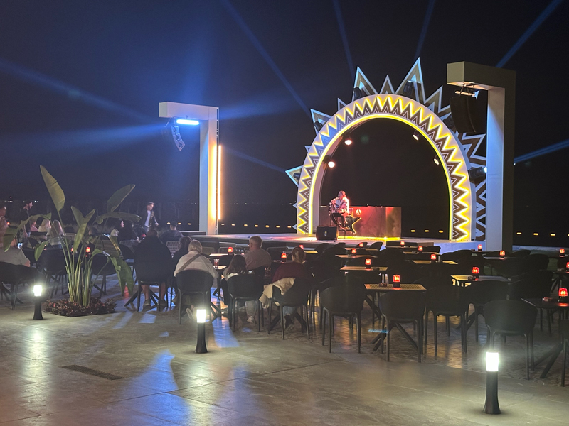 avond show in kemer