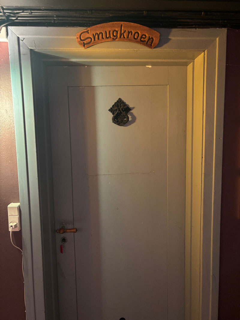Geheime kamer in Hotel Lolland tijdens een gezinsvakantie in Denemarken