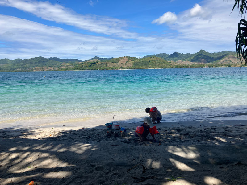 Lombok met kinderen