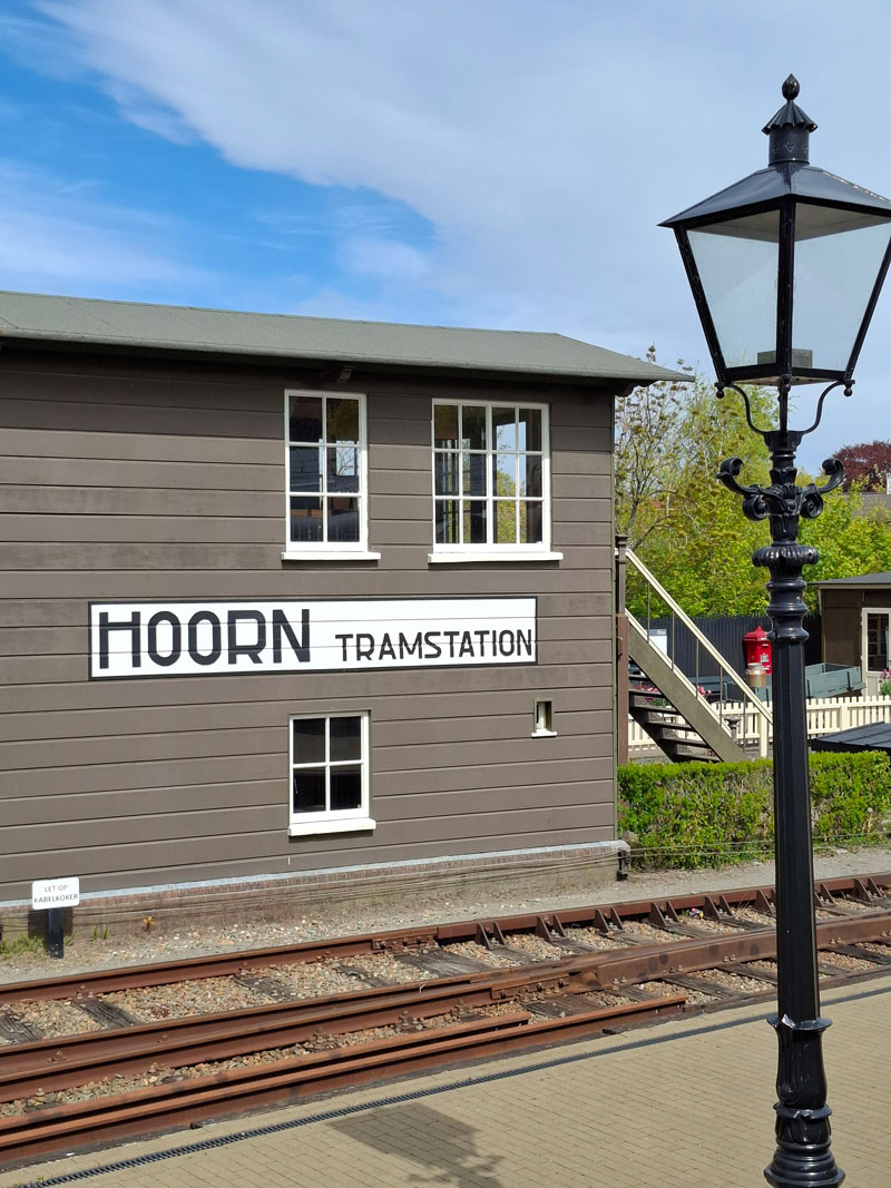 Museumstoomtram van Hoorn naar Medemblik met kinderen